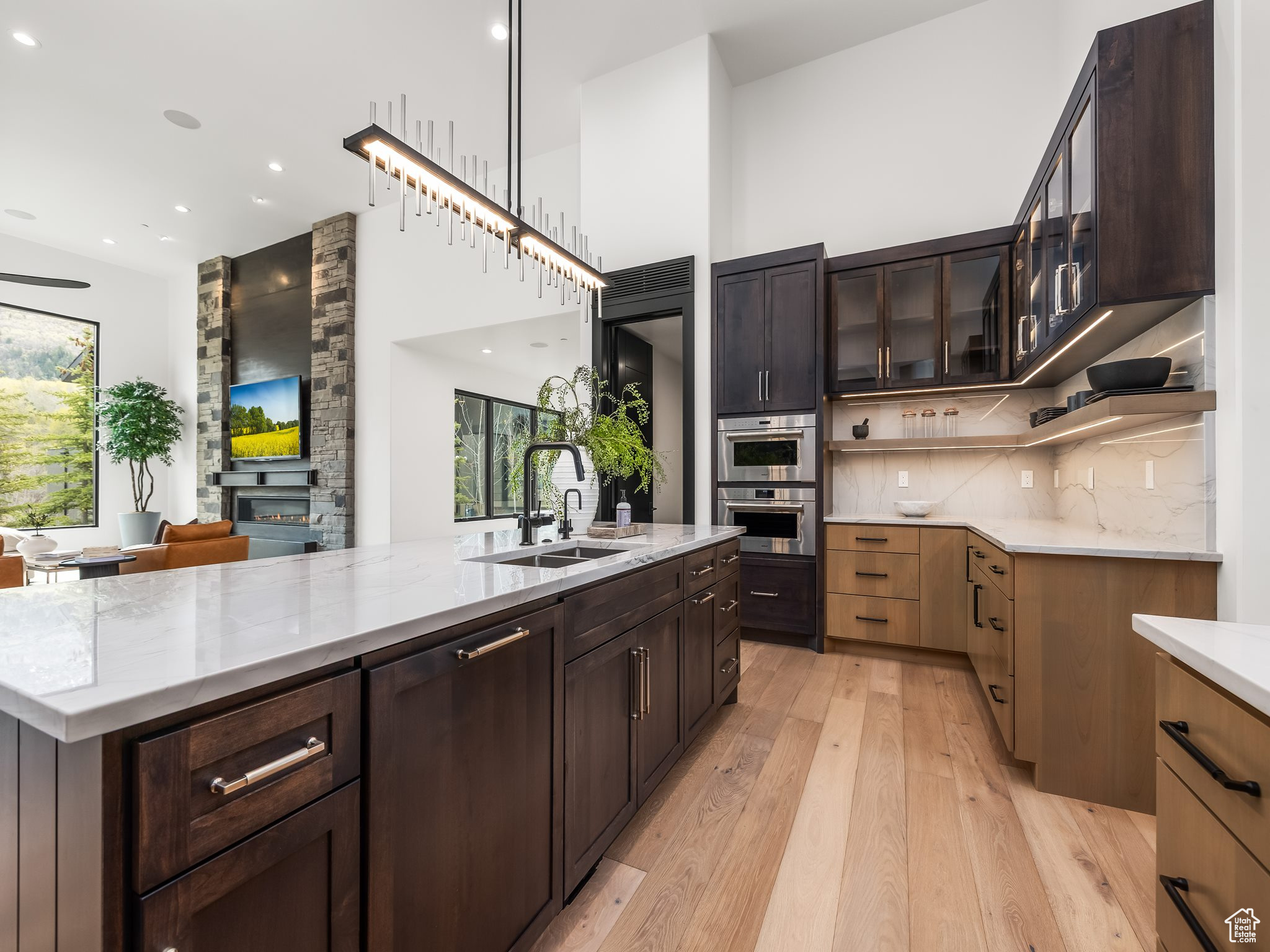 SUMMIT CREEK - Residential