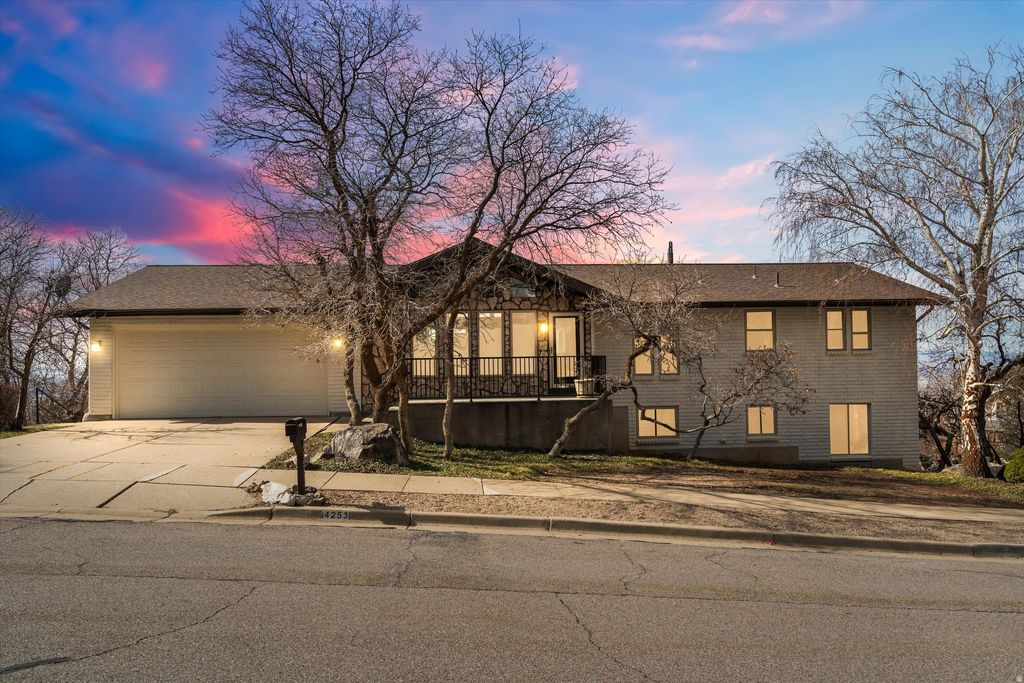 Photo of 4253 S SPRING RD E, Ogden, UT 84403 (MLS # 2142103)