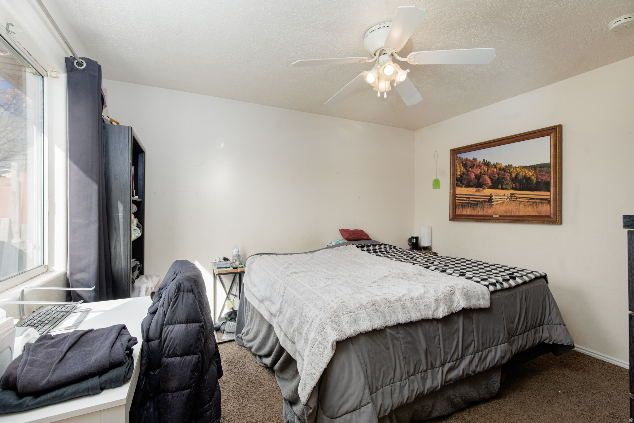 TWIN PALMS - Residential Income