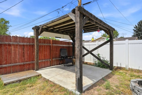 Tiny photo for 173 N TALBOT DR, Layton, UT 84041 (MLS # 2174746)