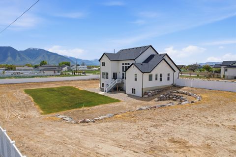 Tiny photo for 354 N 800 W, Mapleton, UT 84664 (MLS # 2152242)