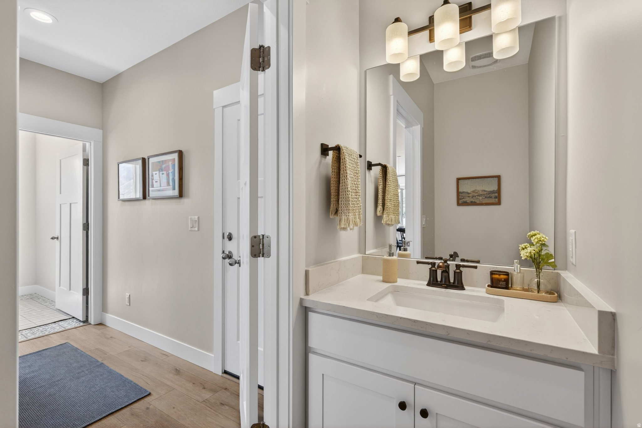 WHITING FARMS - Residential