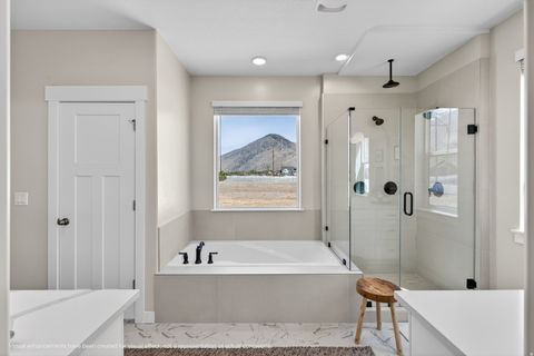 Tiny photo for 354 N 800 W, Mapleton, UT 84664 (MLS # 2152242)