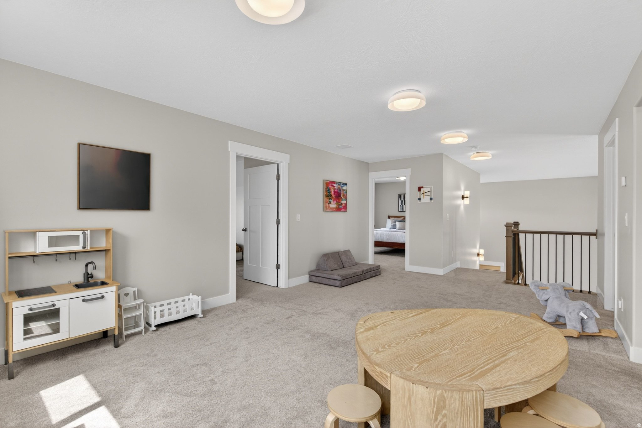 WHITING FARMS - Residential