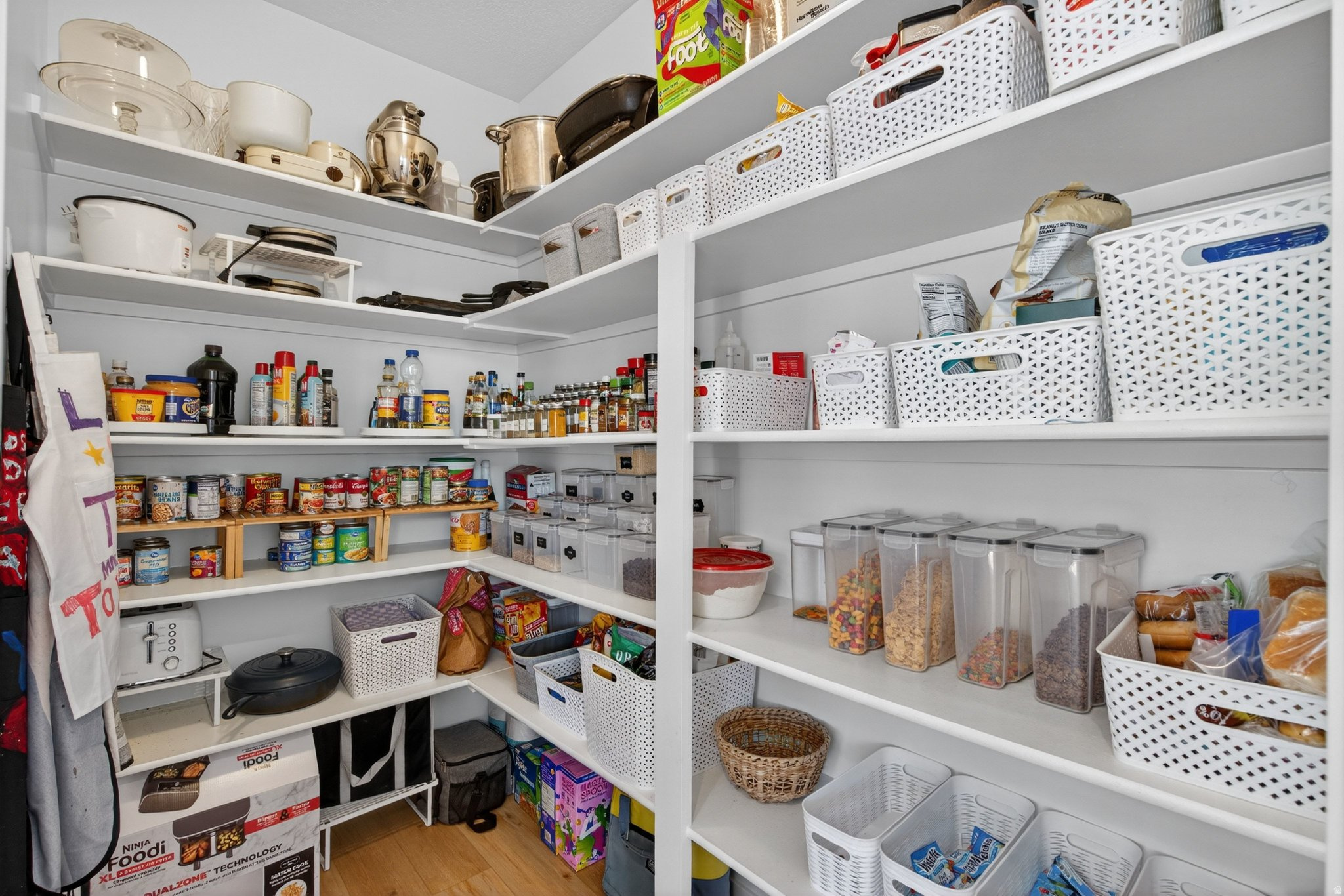 WHITING FARMS - Residential