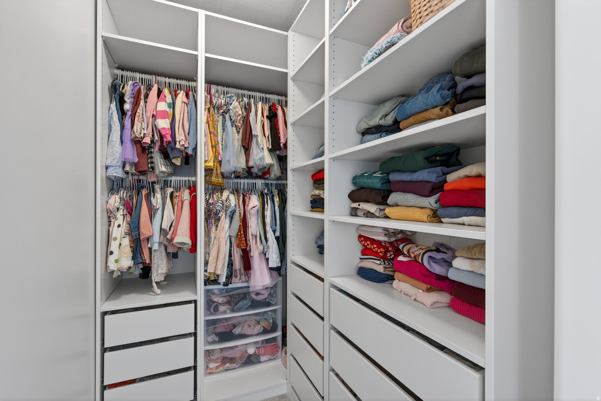 WHITING FARMS - Residential