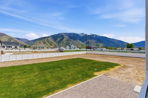 Tiny photo for 354 N 800 W, Mapleton, UT 84664 (MLS # 2152242)