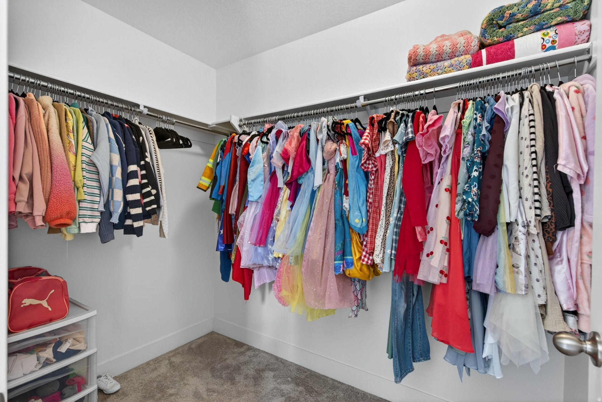 WHITING FARMS - Residential