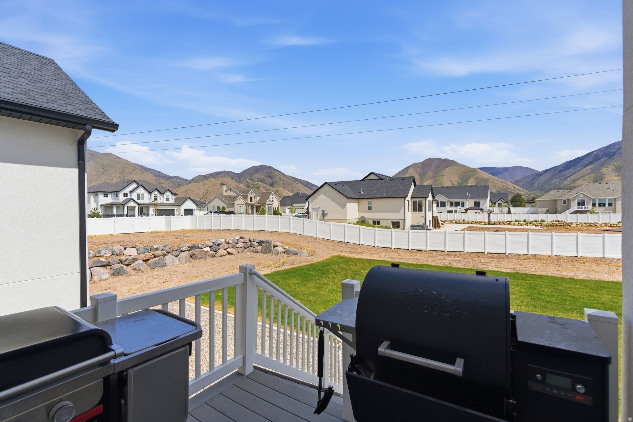 WHITING FARMS - Residential