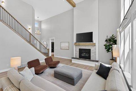 Tiny photo for 354 N 800 W, Mapleton, UT 84664 (MLS # 2152242)