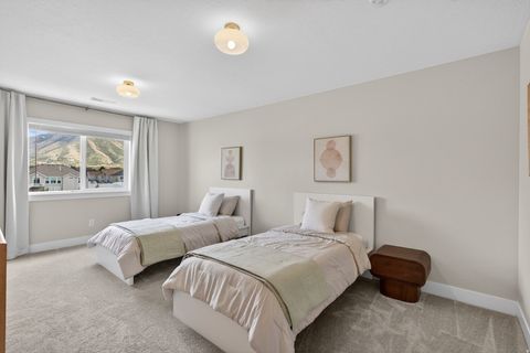 Tiny photo for 354 N 800 W, Mapleton, UT 84664 (MLS # 2152242)