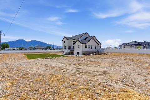 Tiny photo for 354 N 800 W, Mapleton, UT 84664 (MLS # 2152242)