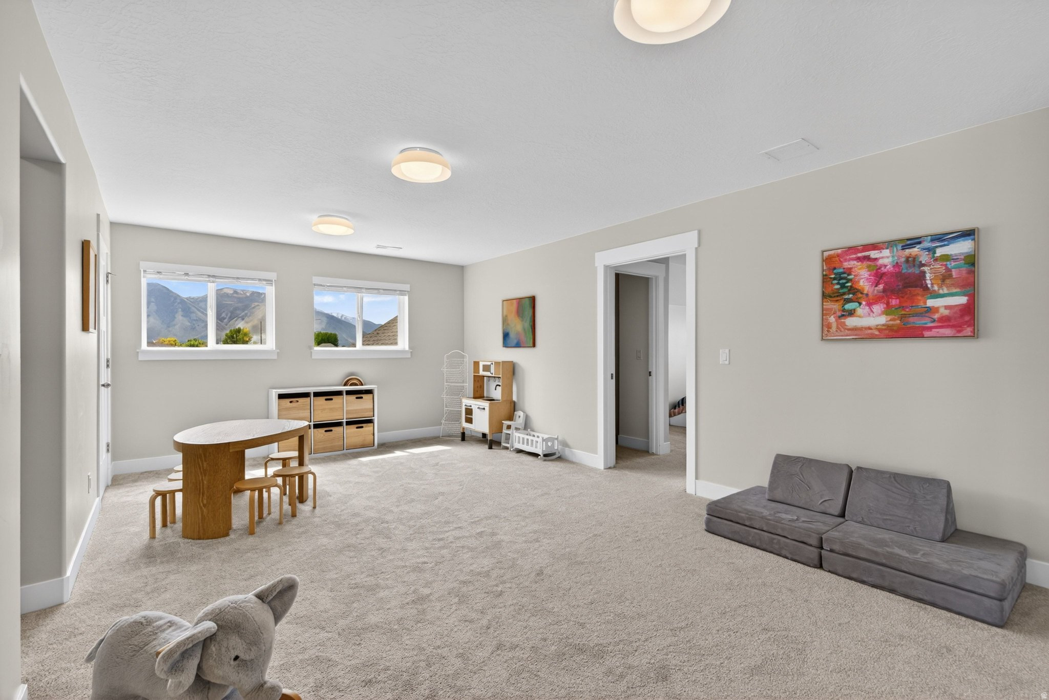 WHITING FARMS - Residential