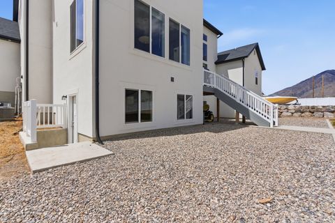 Tiny photo for 354 N 800 W, Mapleton, UT 84664 (MLS # 2152242)