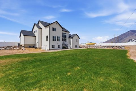 Tiny photo for 354 N 800 W, Mapleton, UT 84664 (MLS # 2152242)