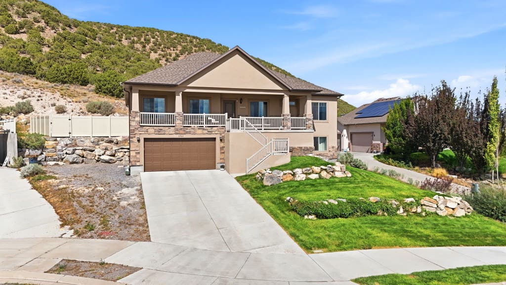 Photo of 3961 E YAKIMA WAY #12, Eagle Mountain, UT 84005 (MLS # 2180255)