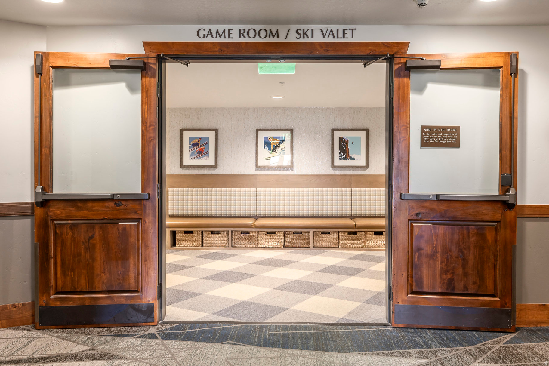 HYATT CENTRIC - Residential