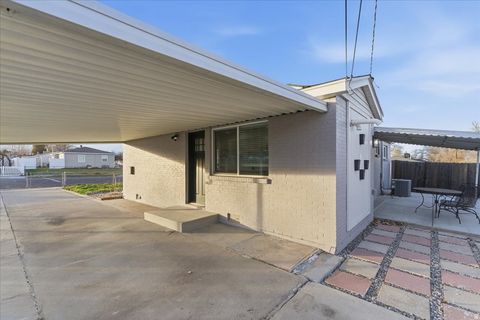 Tiny photo for 5231 S 4620 W, Salt Lake City, UT 84118 (MLS # 2129113)