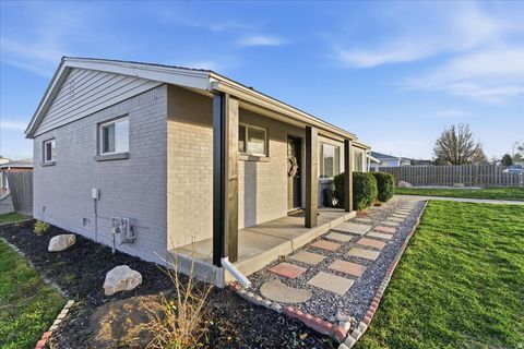 Tiny photo for 5231 S 4620 W, Salt Lake City, UT 84118 (MLS # 2129113)