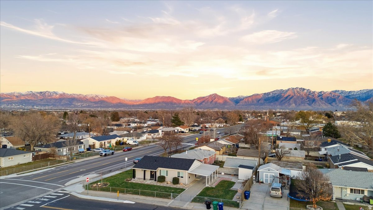 HOFFMAN HEIGHTS - Residential