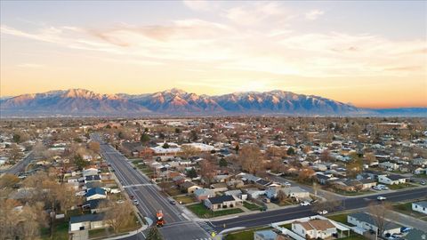 Tiny photo for 5231 S 4620 W, Salt Lake City, UT 84118 (MLS # 2129113)