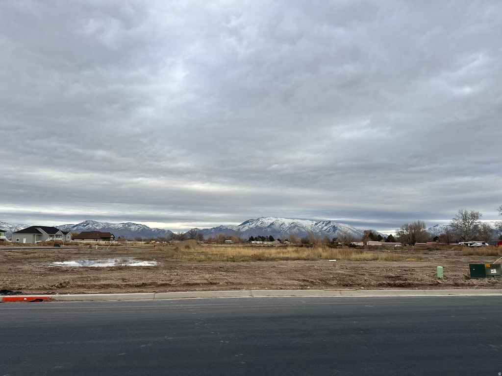 Photo of 4179 S 5800 W #1, Hooper, UT 84315 (MLS # 2128452)