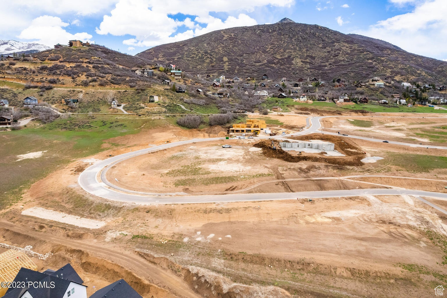 RESERVE AT MIDWAY - Land