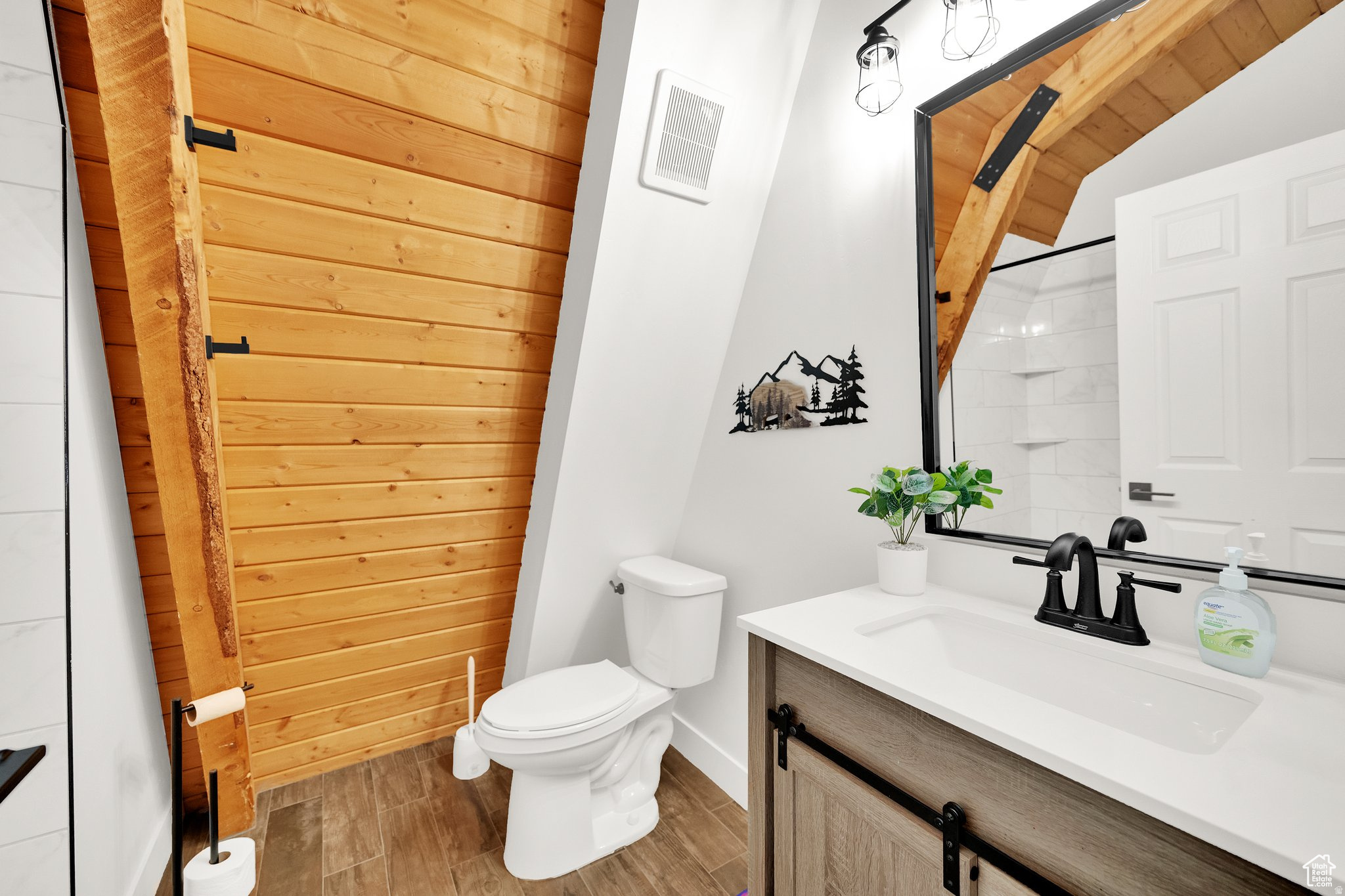 TIMBER LAKES - Residential