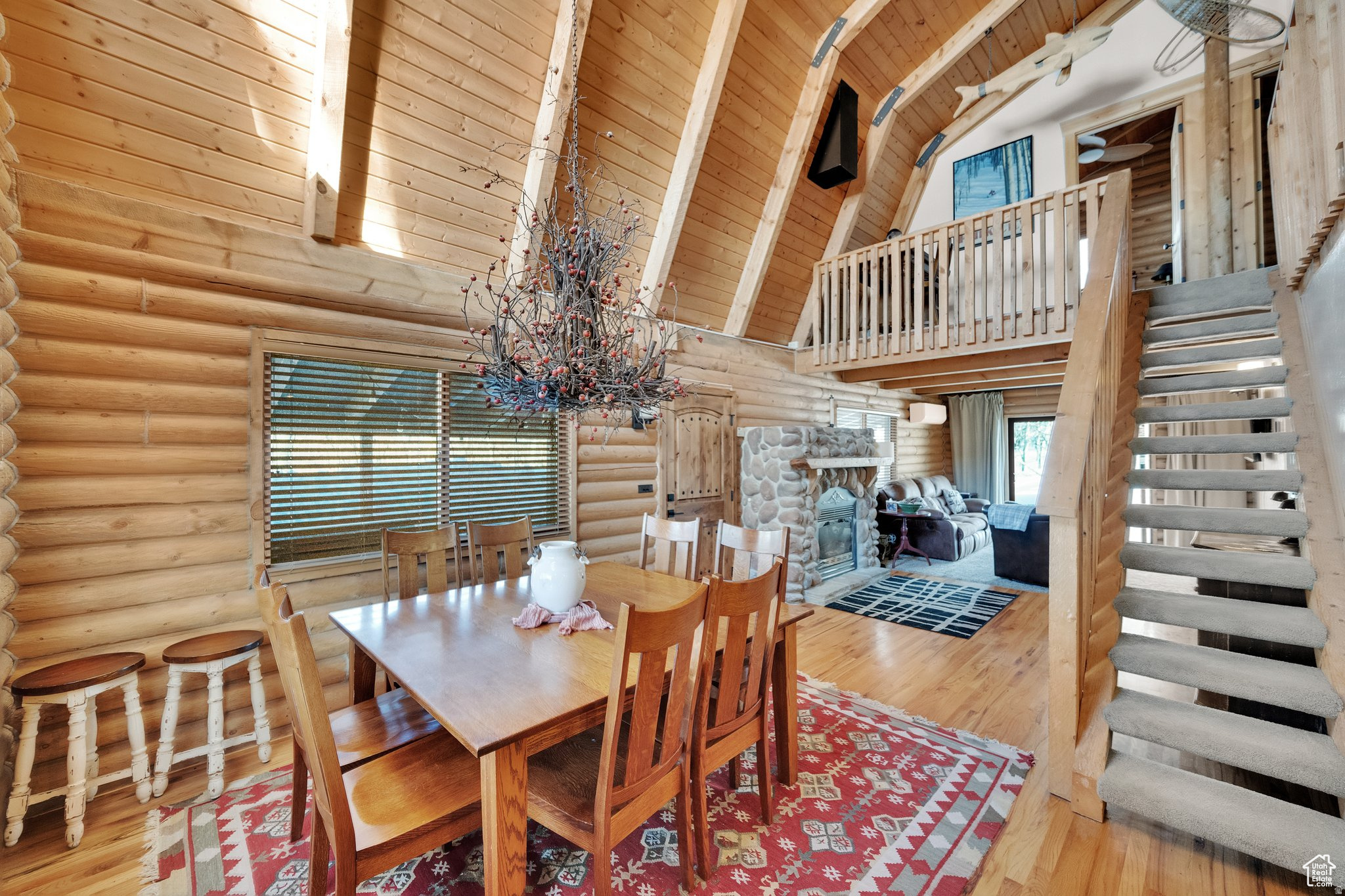 TIMBER LAKES - Residential