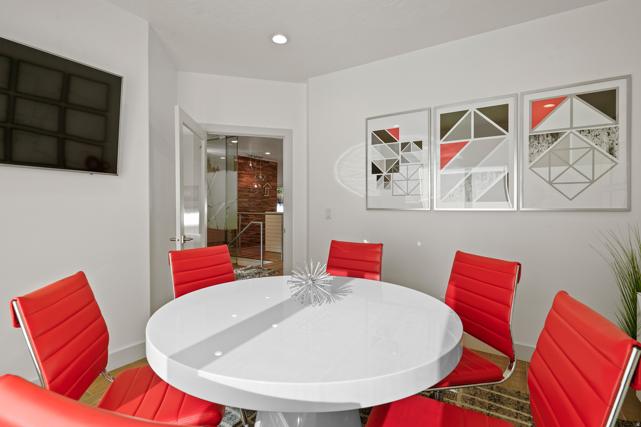 PINNACLE PARK - Commercial Sale