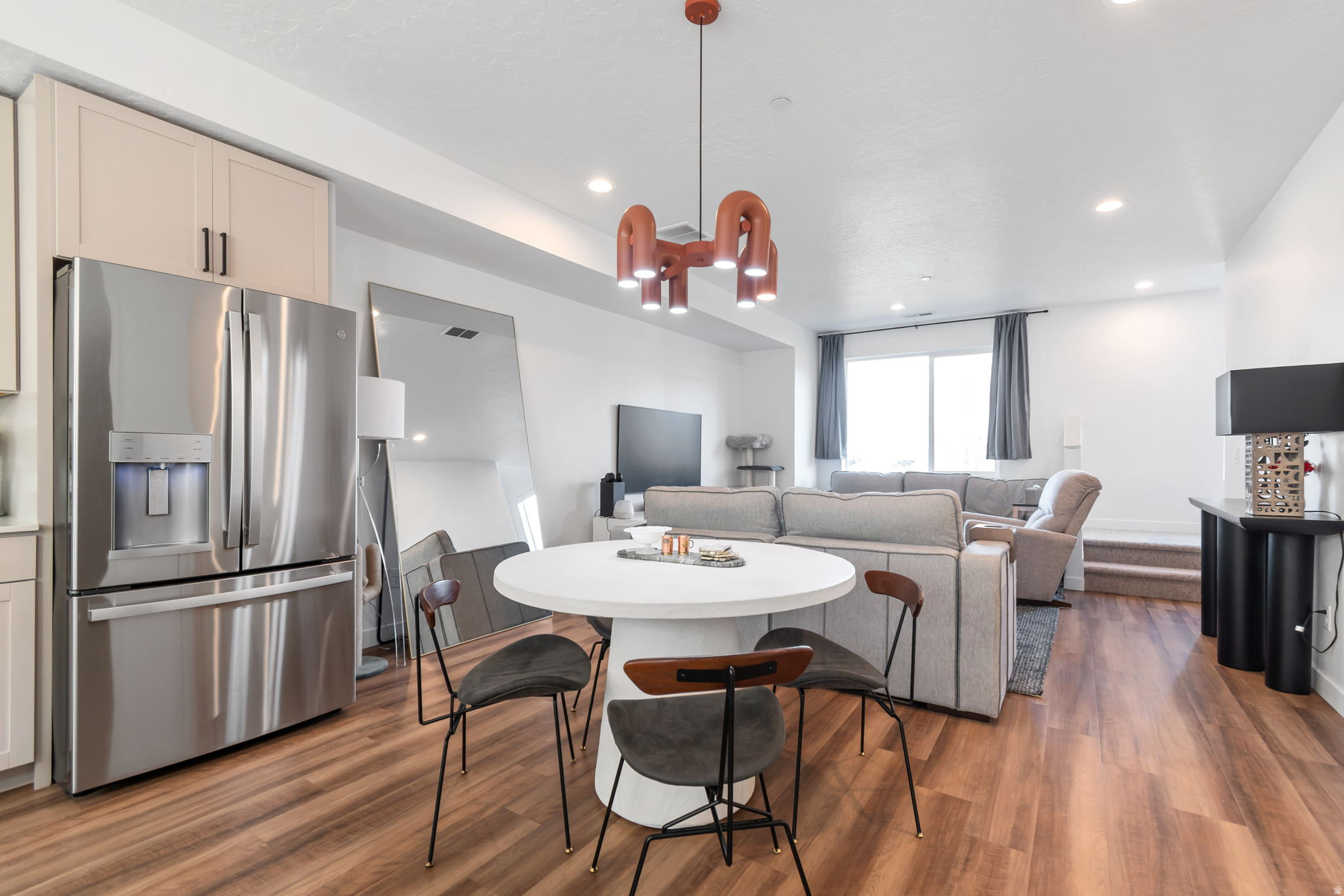 THE ELLIE - Residential