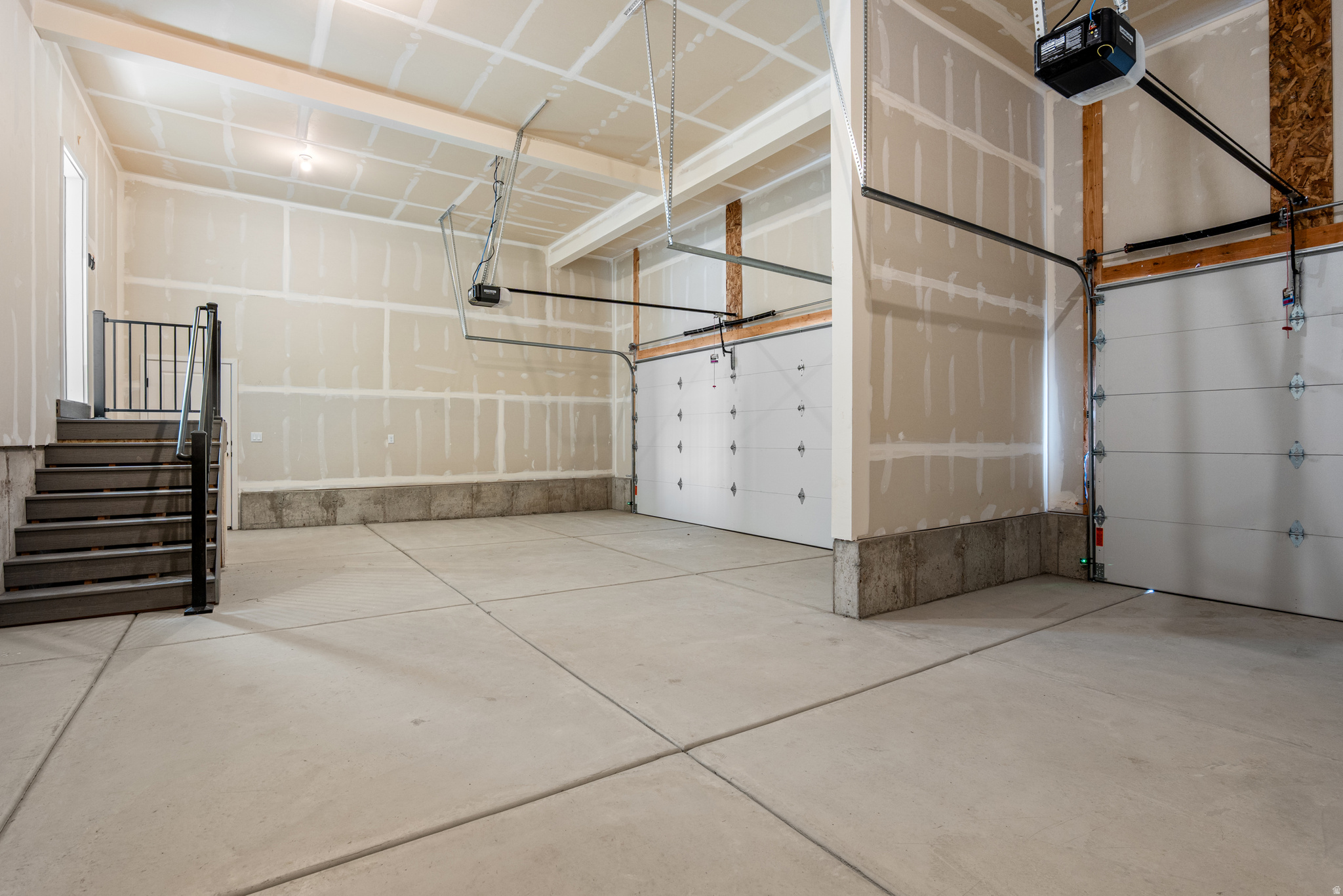 FREEDOM VIEW COVE - Residential