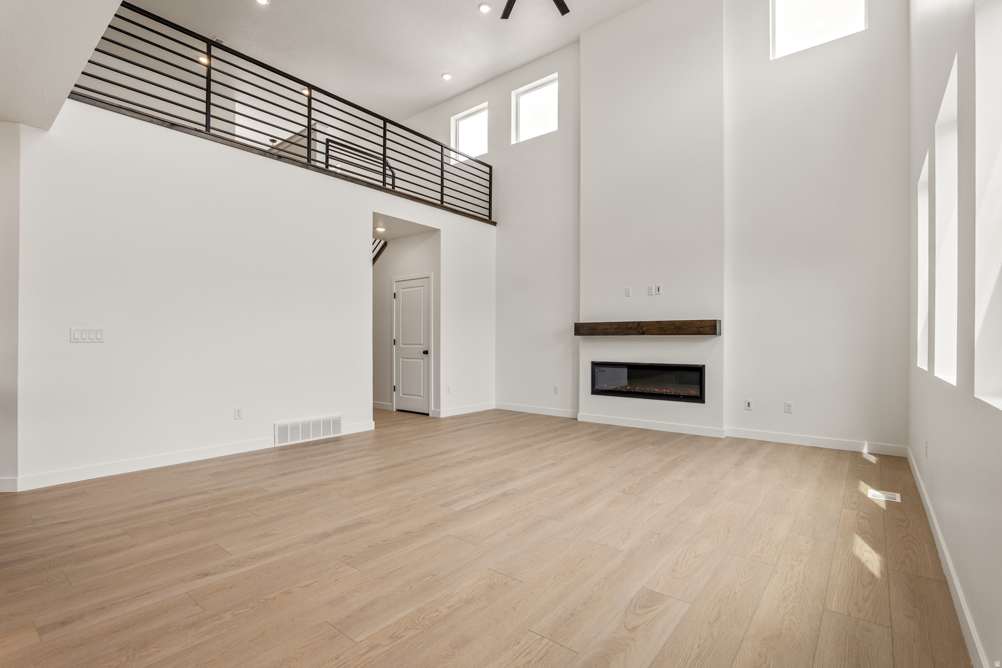 FREEDOM VIEW COVE - Residential