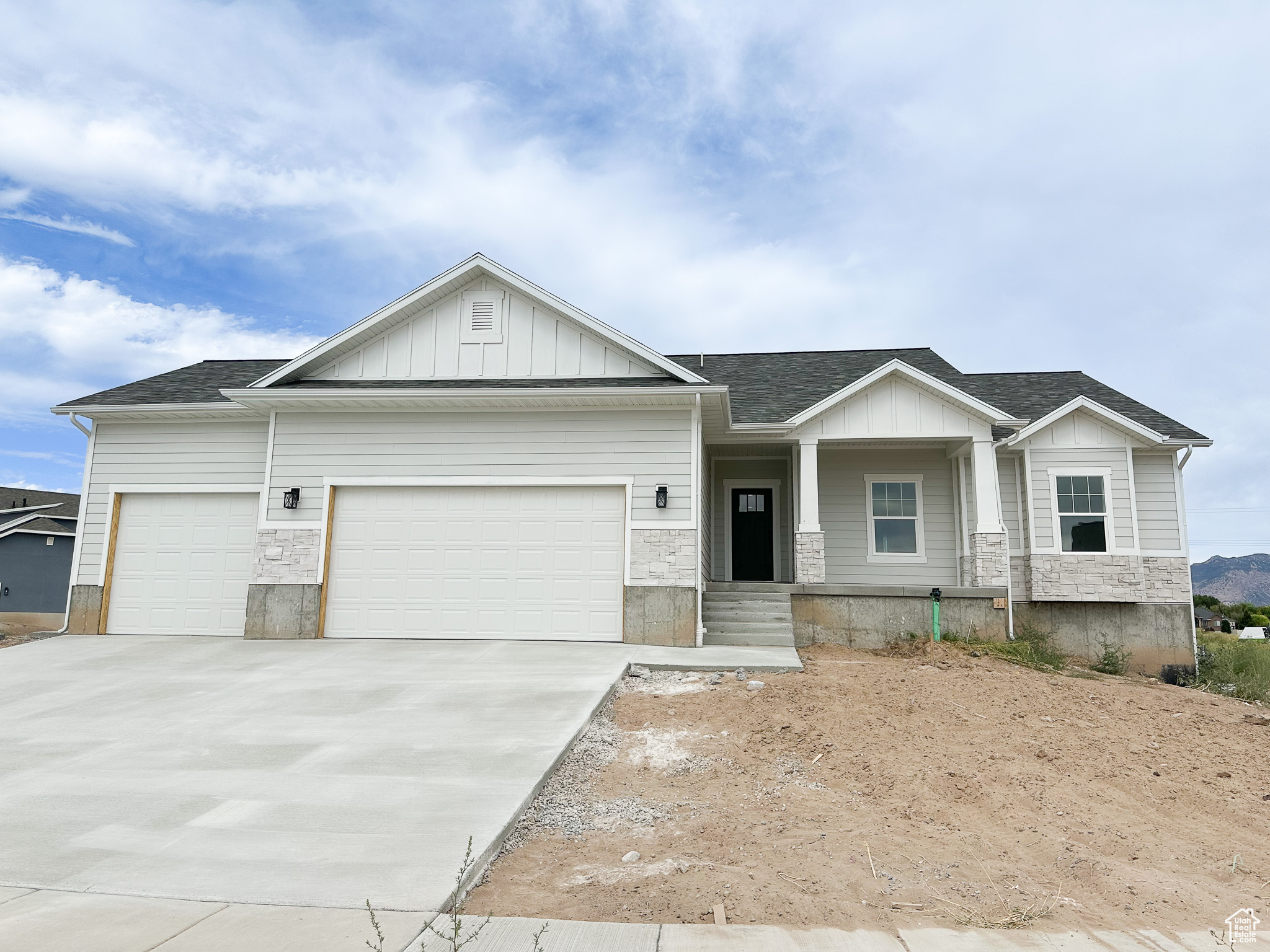 MACY LANE - Residential