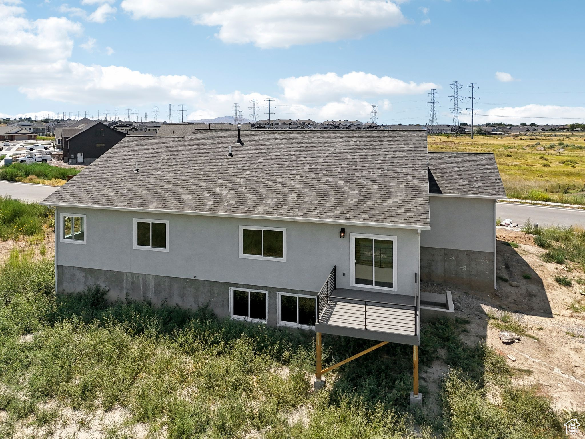 MACY LANE - Residential