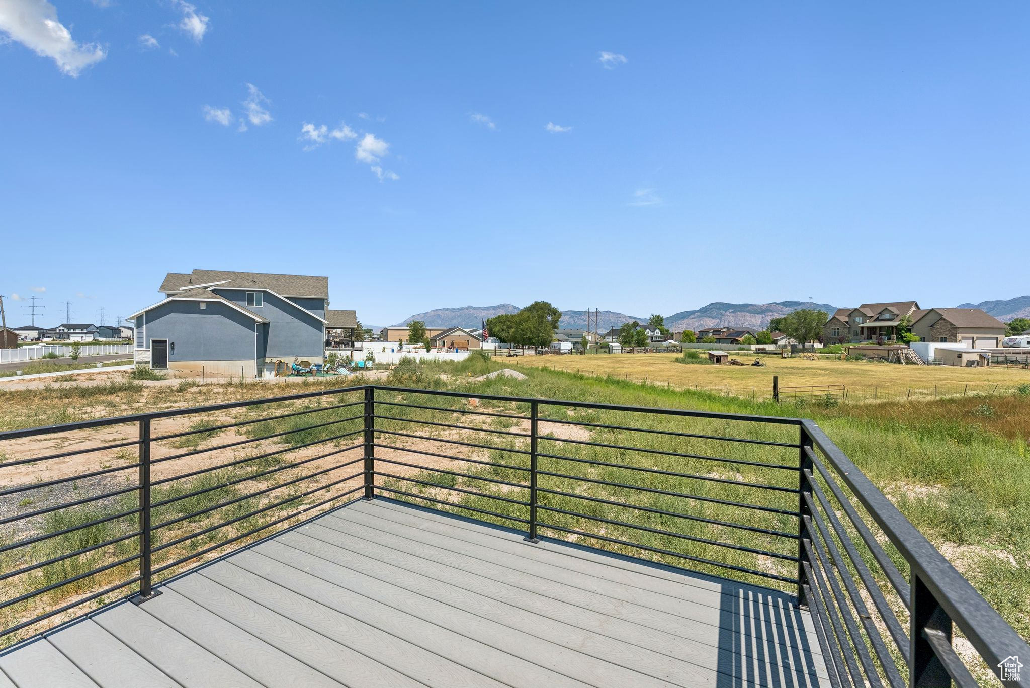 MACY LANE - Residential