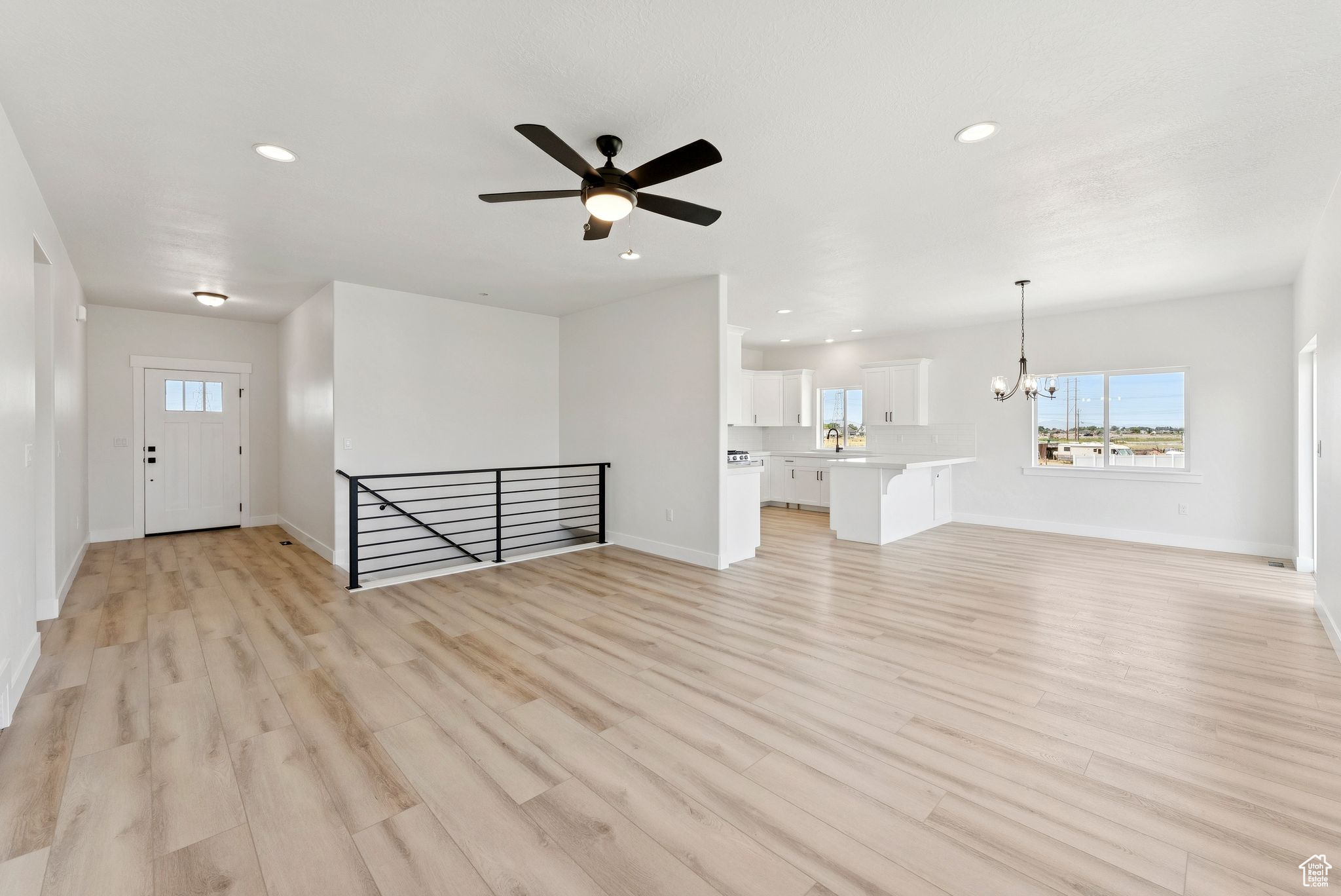 MACY LANE - Residential