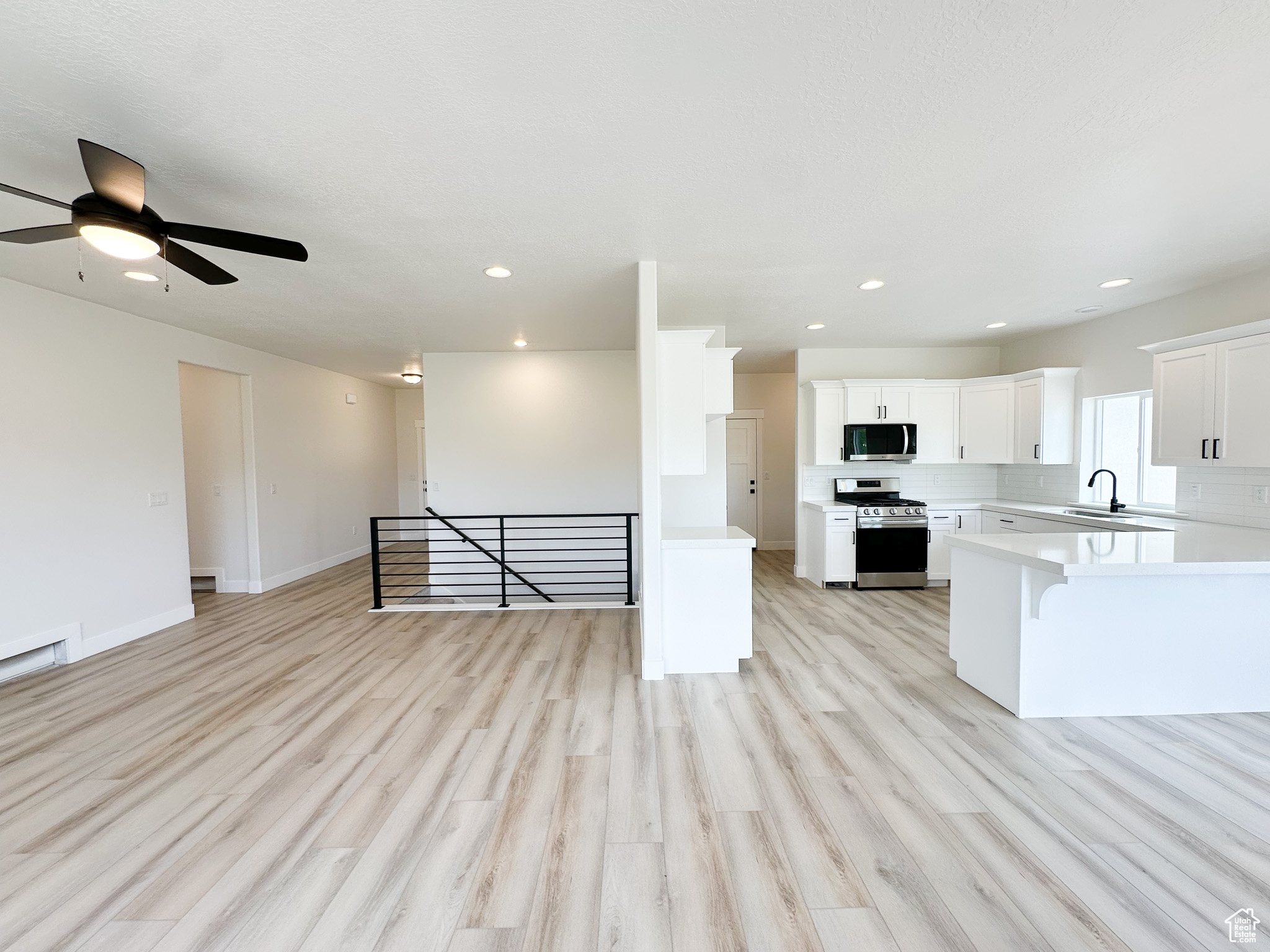 MACY LANE - Residential