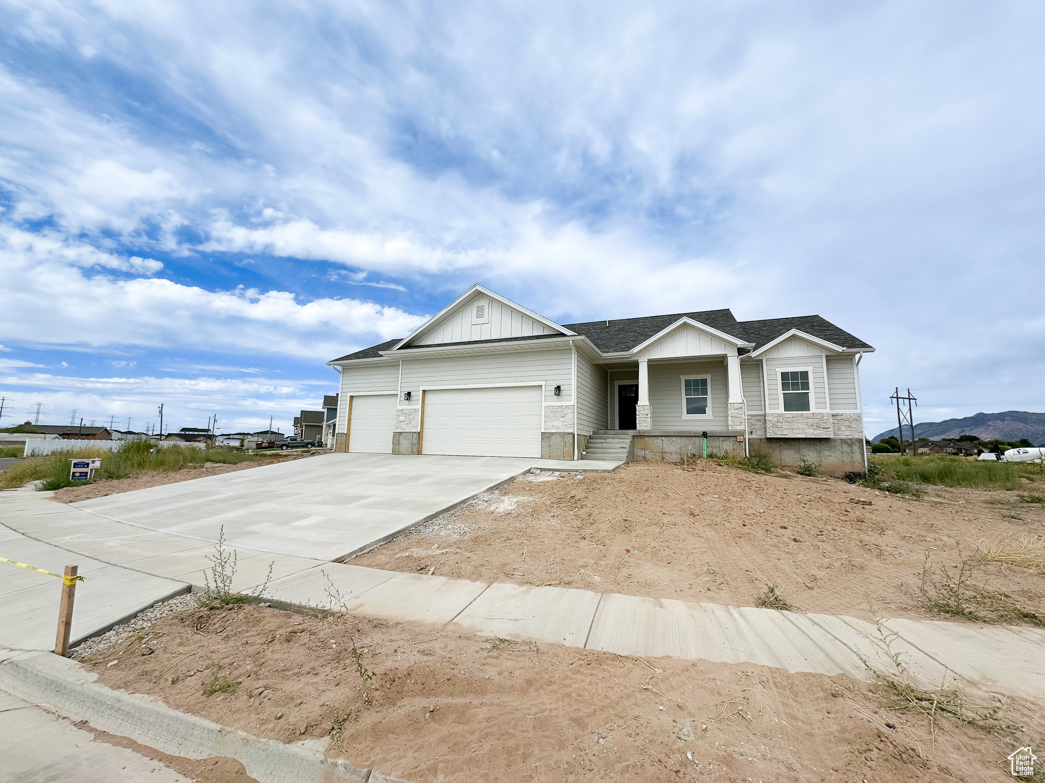 MACY LANE - Residential