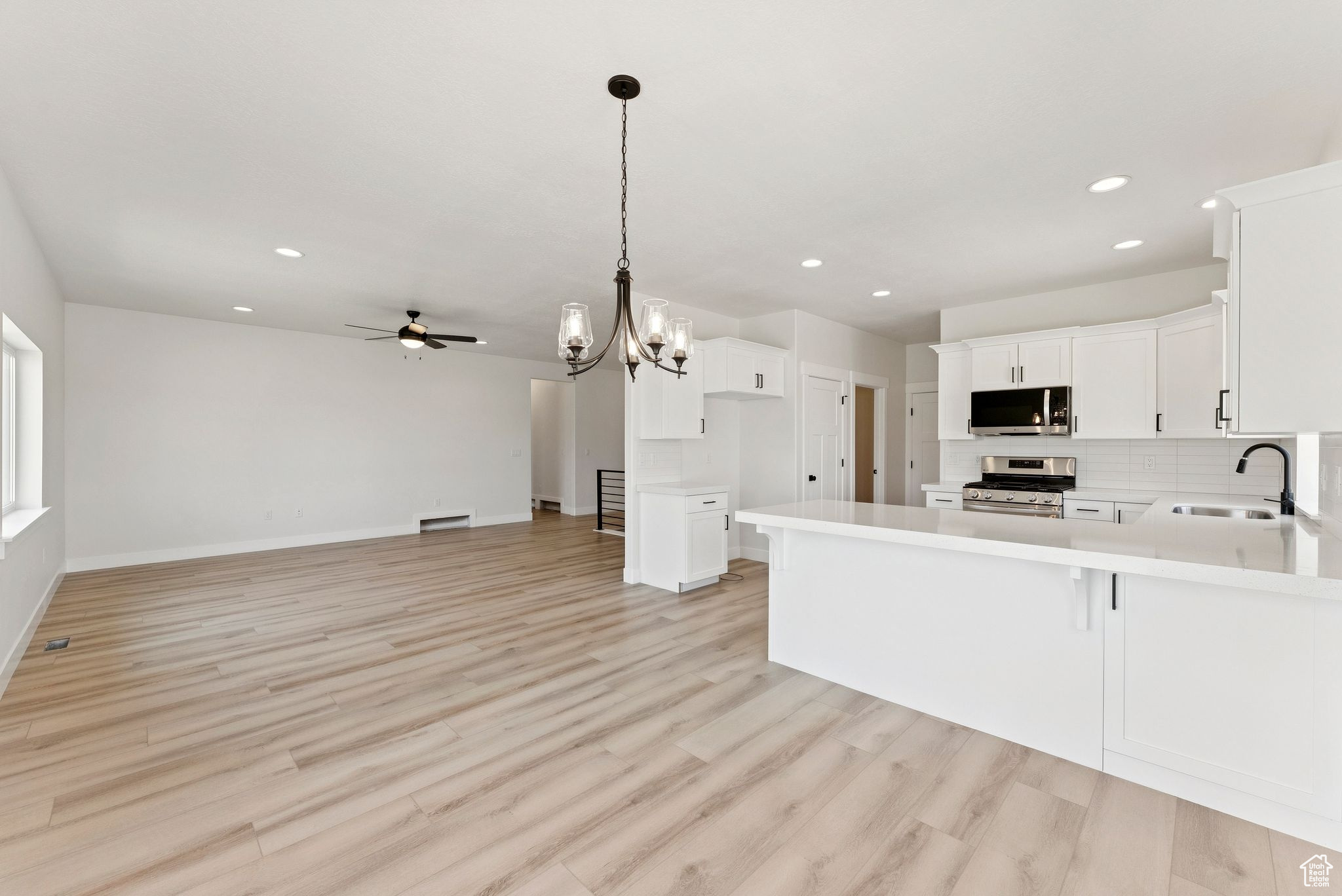 MACY LANE - Residential