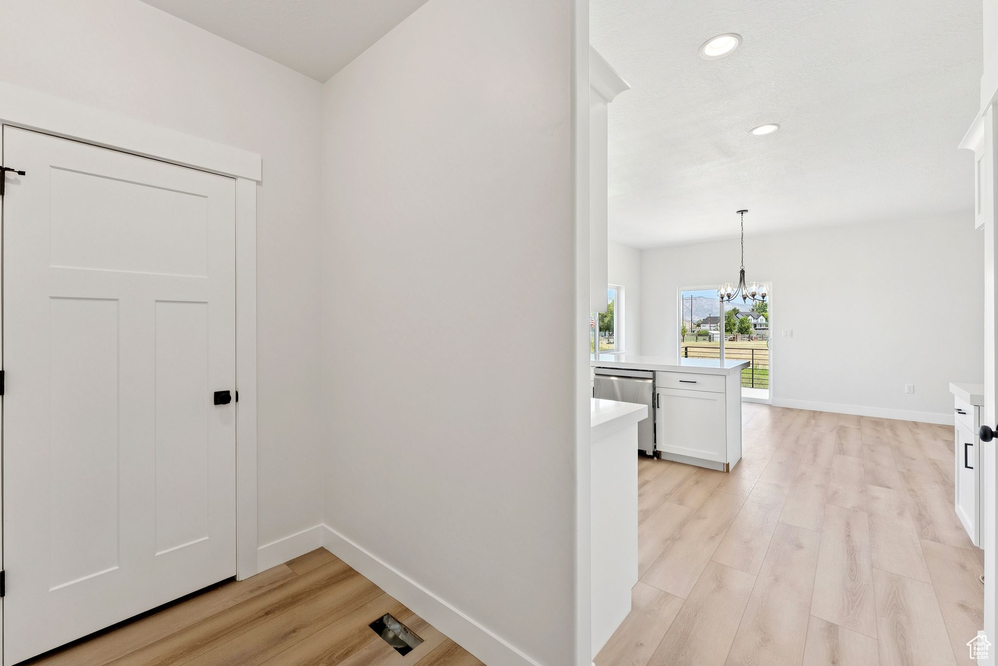 MACY LANE - Residential