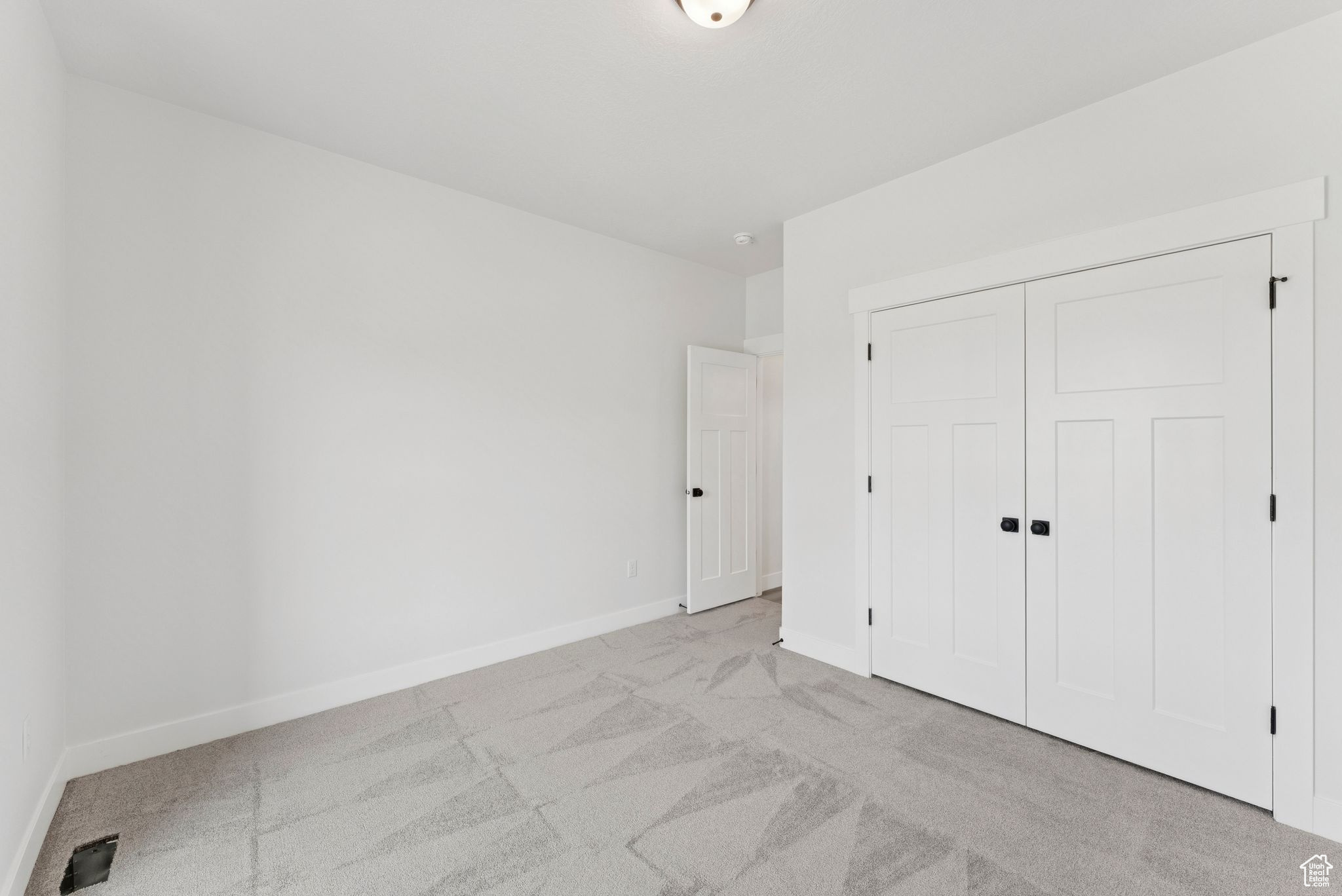 MACY LANE - Residential