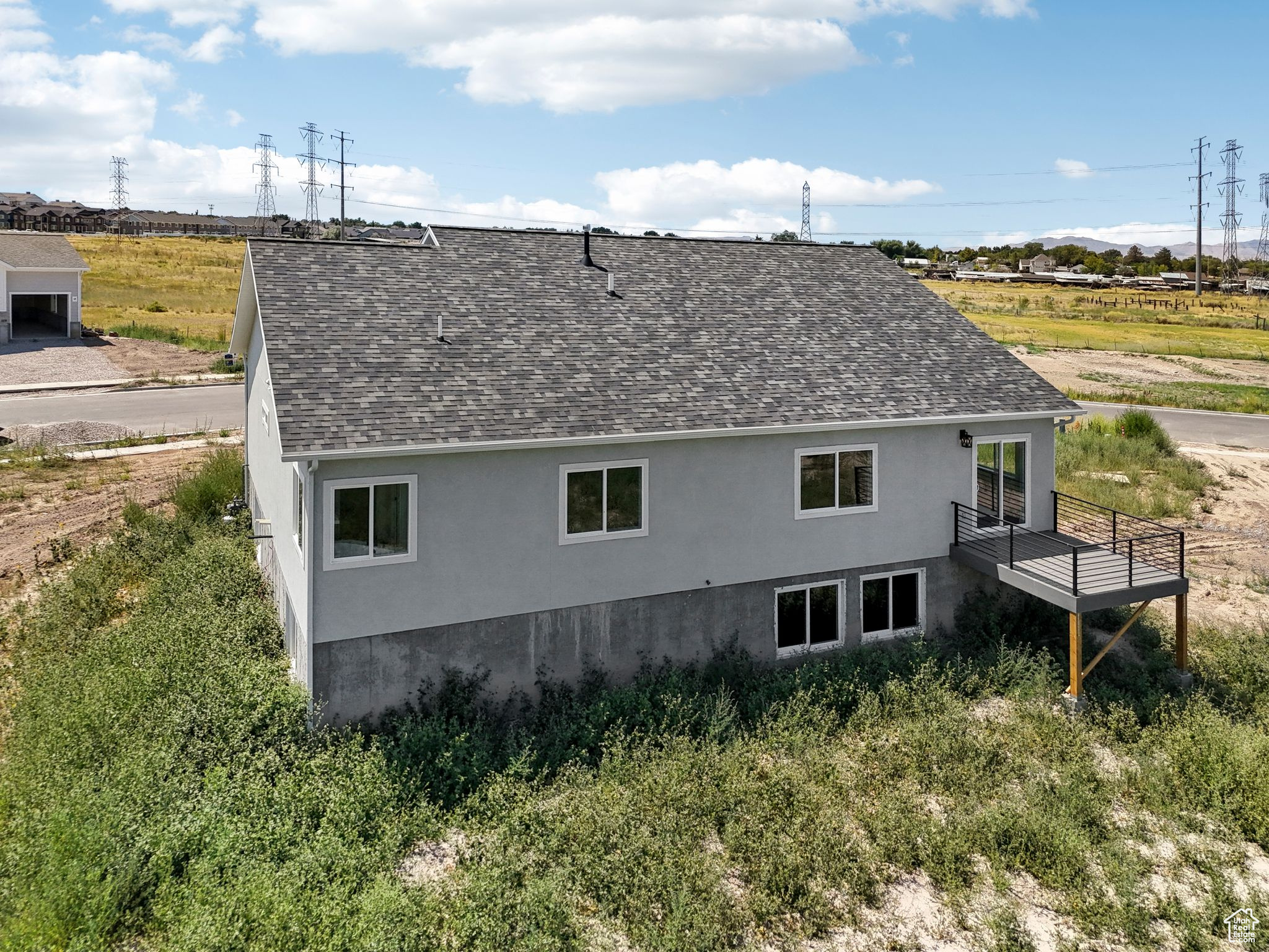 MACY LANE - Residential