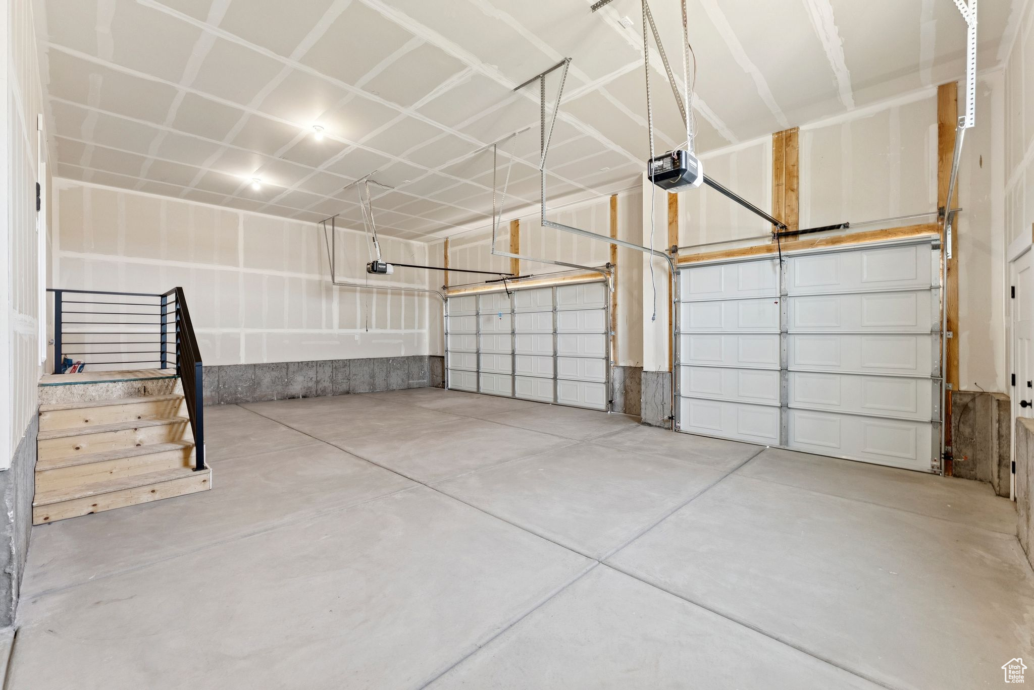 MACY LANE - Residential