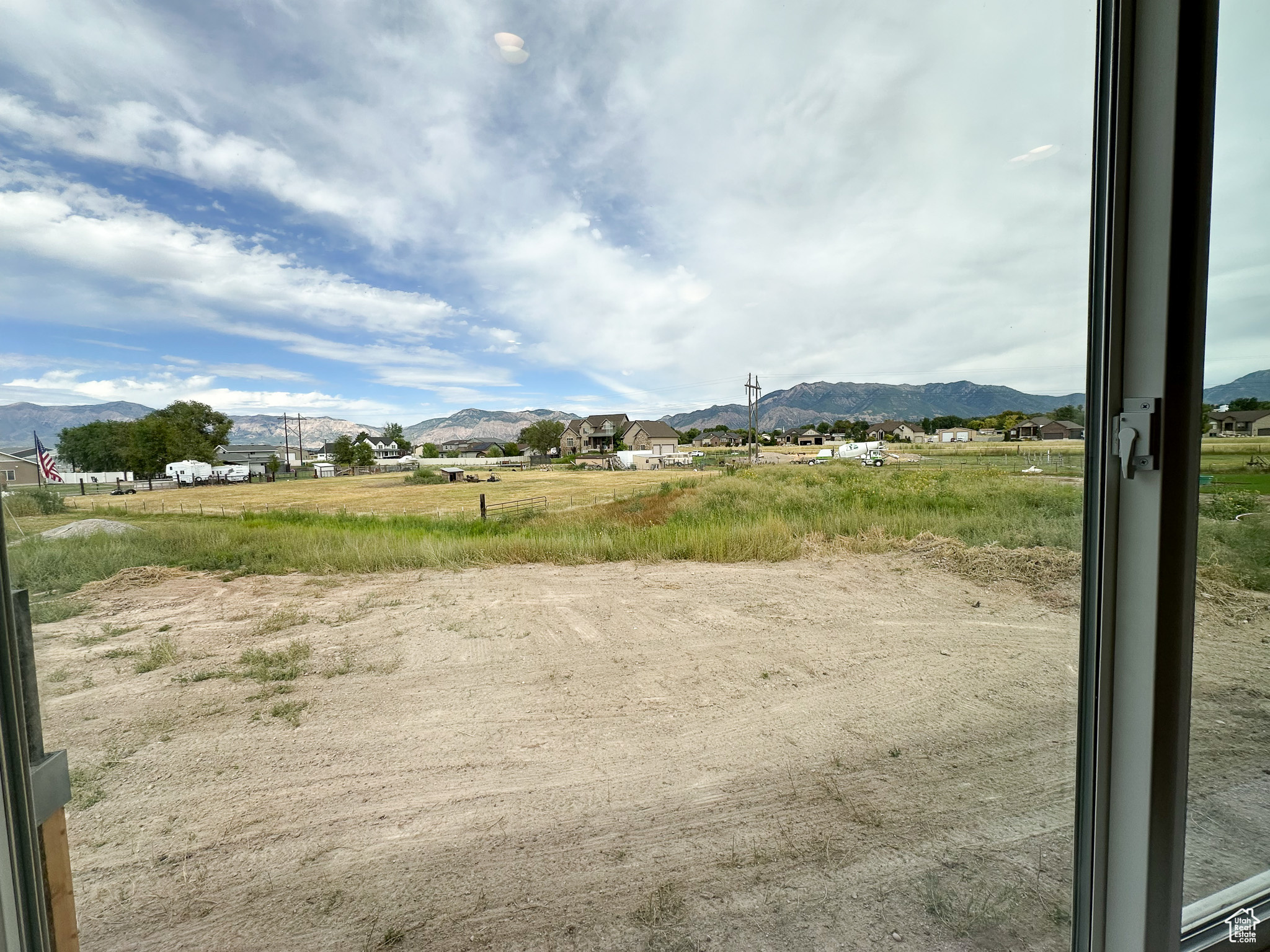 MACY LANE - Residential