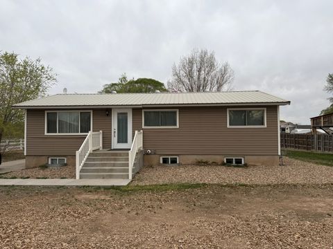 Photo of 378 N 800 E, Roosevelt, UT 84066 (MLS # 2147161)