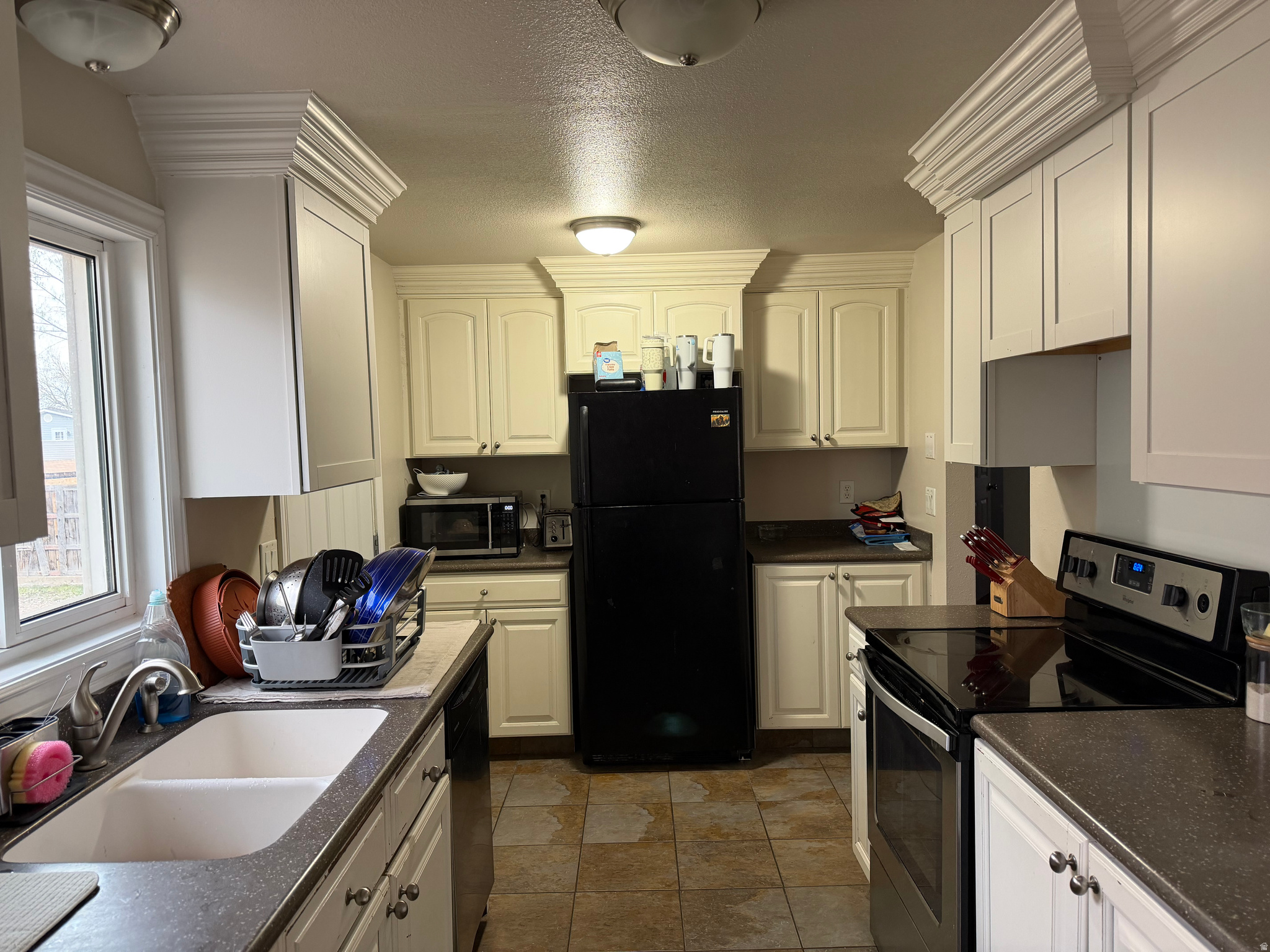 SUNNYVIEW EAST - Residential