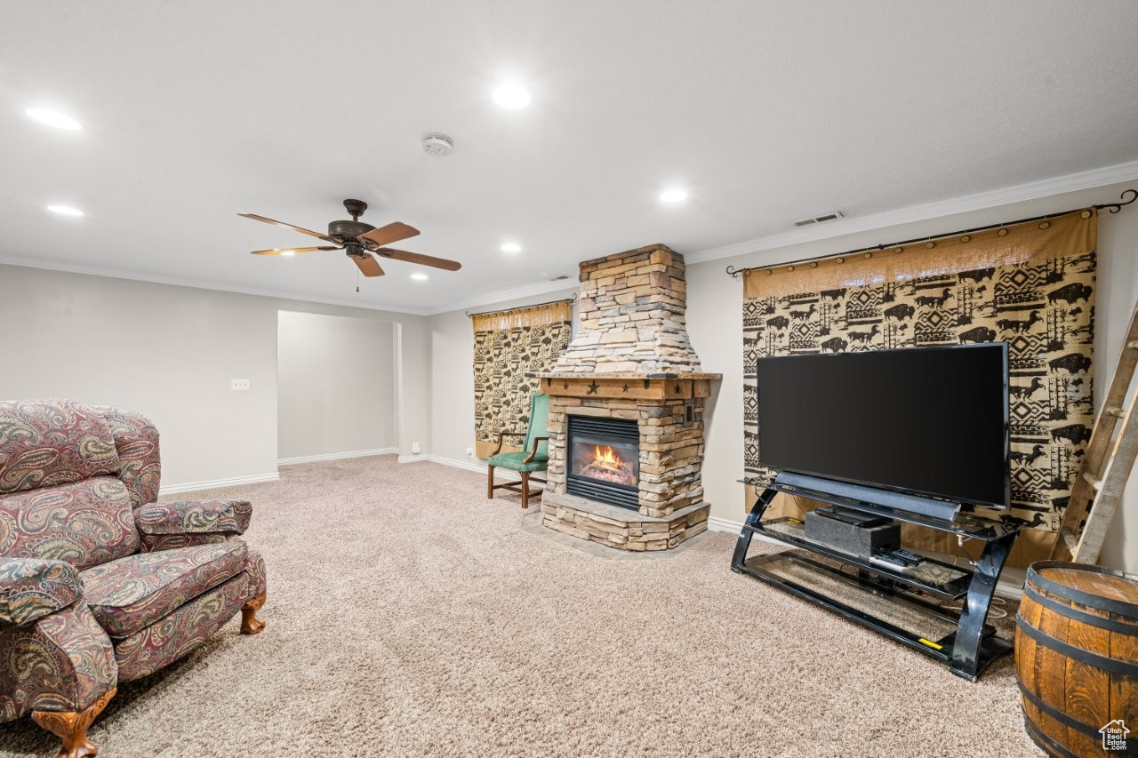 LEXINGTON ESTATES - Residential