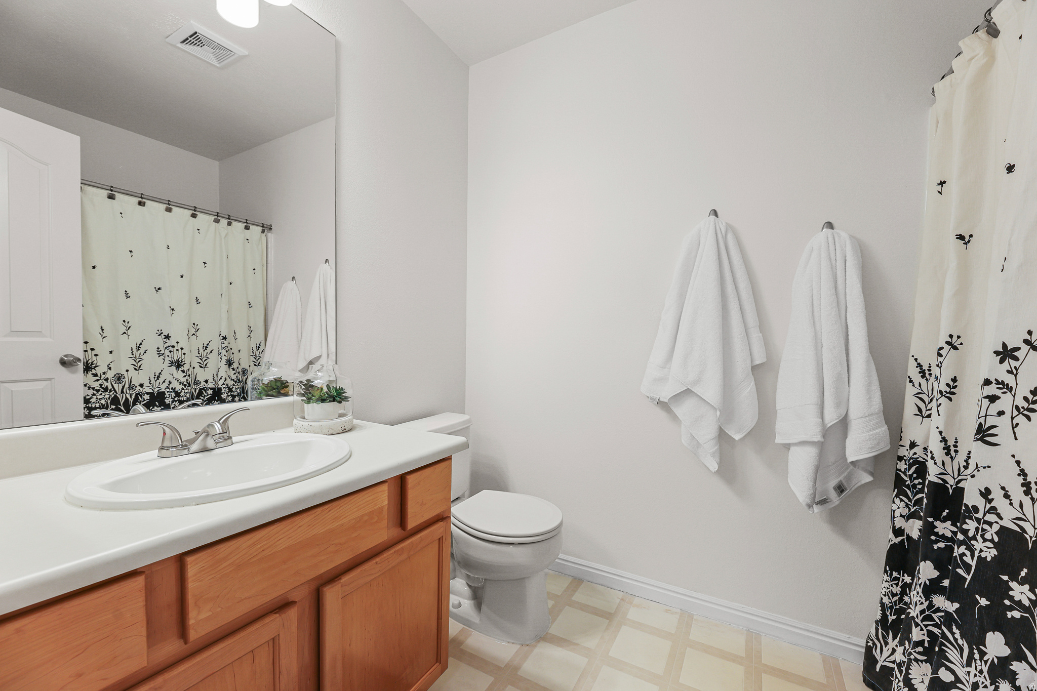 WILLOW CREEK - Residential