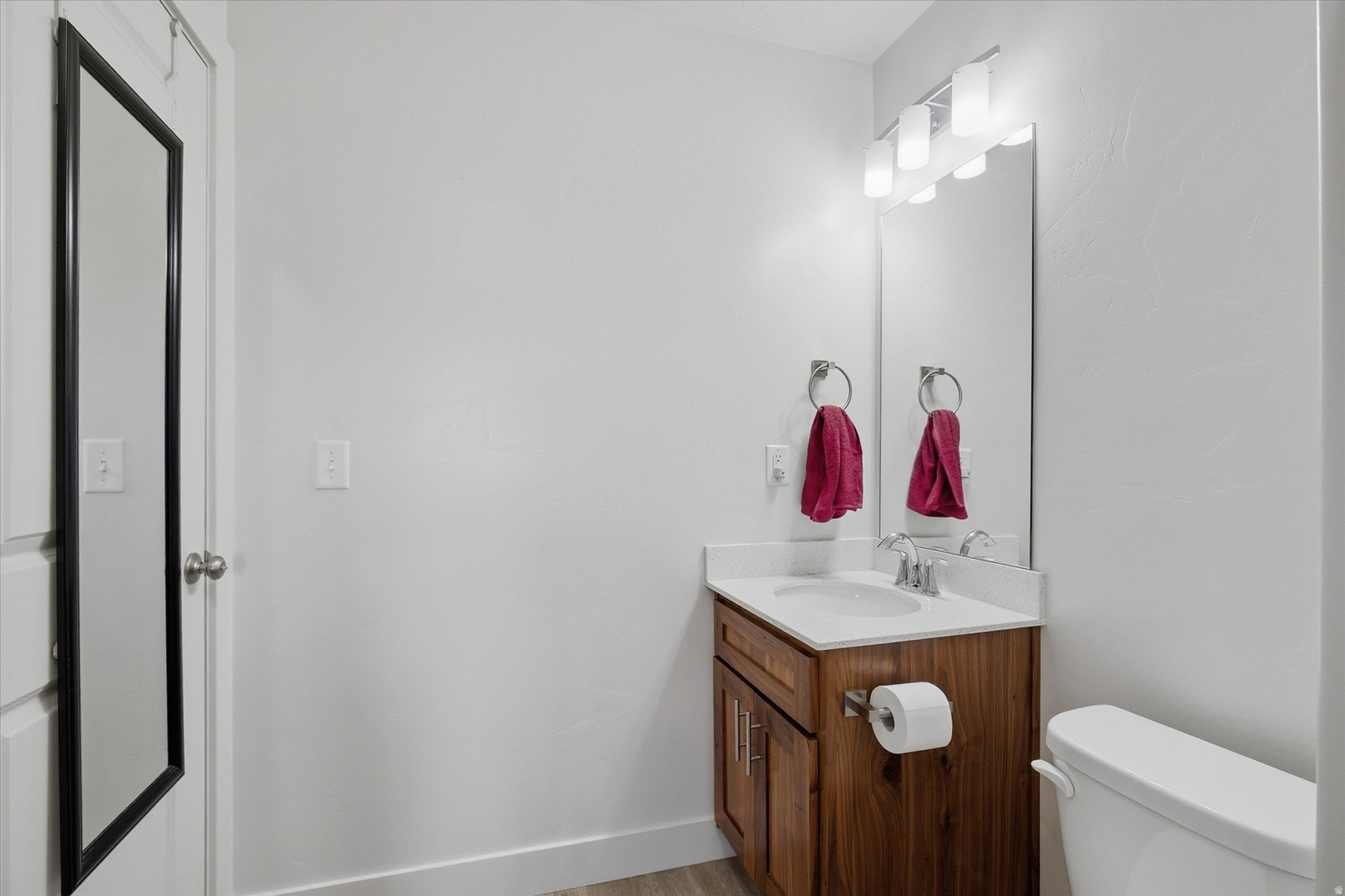 RIVER VALLEY - Residential